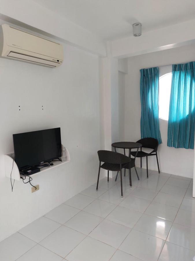 Rrj'S Beach Resort ออสลอบ ภายนอก รูปภาพ